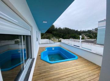 Apartamento · 113m² · 3 Quartos · 2 Vagas · Cobertura Residencial Portal da Carvoeira de 3 quartos no bairro Carvoeira, Florianópolis.