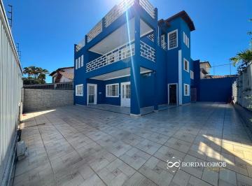 153452_d706c3cb-4c7f-4527-bcfb-3f9a87c6e10c_2x.jpg · QE 26 - Excelente casa de alto padrão na QE 26  Ampla funcional e com terraço gourmet