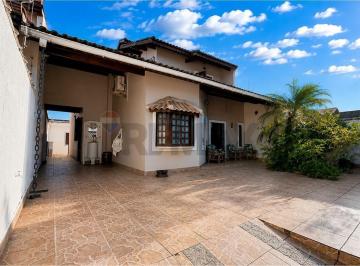 Casa · 199m² · 5 Quartos · 3 Vagas · Sobrado todo mobiliado com ótinmo preço.