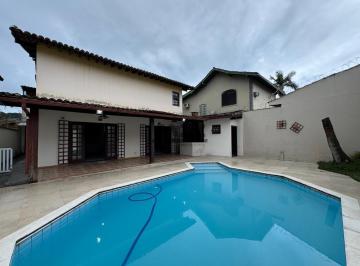 Casa · 297m² · 4 Quartos · 4 Vagas · Sobrado de Alto Padrão no Forte com 4 Dormitórios e 297m²
