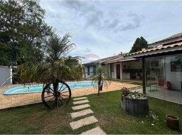 Casa · 212m² · 3 Quartos · Casa térrea com 3 dormitórios no Maracanã em Jarinu/SP