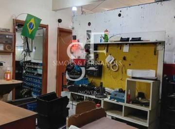 Casa · 120m² · 3 Quartos · Tijuca - Rua Pereira de Siqueira. Vendo casa linear com 3 quartos, 2 salas e elé