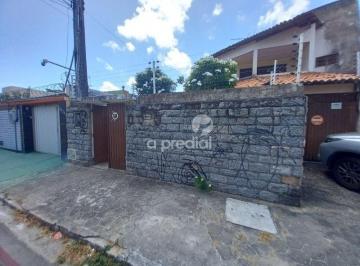 Casa · 430m² · 4 Quartos · 2 Vagas · Viva com conforto, espaco e exclusividade no Tauape!