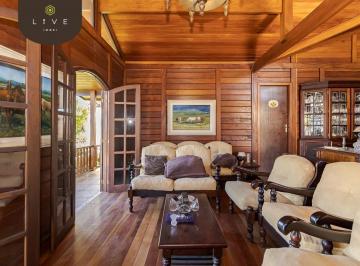 Casa · 178m² · 4 Quartos · 6 Vagas · Casa à venda em Santa Felicidade/Butiatuvinha, com 03 Quartos, 1 Suíte, Edícula e 04 vagas de garage