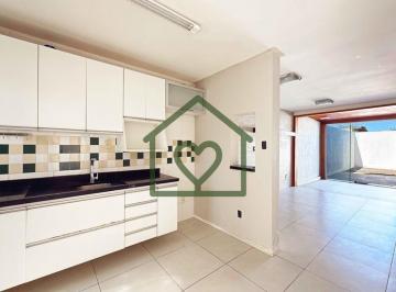 Casa · 3 Quartos · 1 Vaga · Casa em Guarujá, Porto Alegre/RS de 0m² 3 quartos à venda por R$ 350.000,00