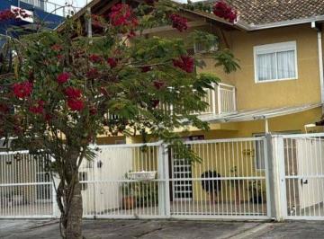 aa6b042ea8f1b8512833a1c8b3dcc3ba443c2de6 · Sobrado a 150m do Mar no Brejatuba | 3 Quartos, Suíte e Churrasqueira