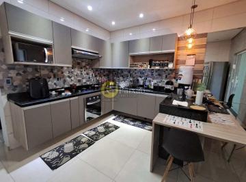 Casa · 125m² · 2 Quartos · 1 Vaga · Sobrado com 2 quartos, Vila Lavínia, Mogi das Cruzes - R$ 450 mil, Cod: 708001