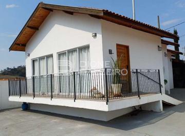 Casa · 259m² · 2 Quartos · Casa moderna reformada em Sapucaí-Mirim