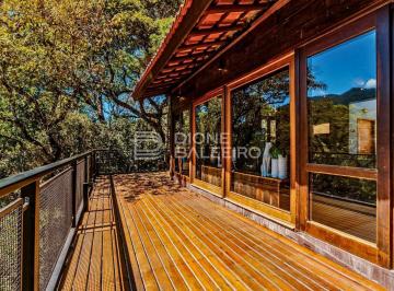 Casa · 2304m² · 3 Quartos · Casa com 3 suítes no Portal da Mantiqueira