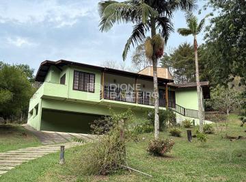 Casa · 25000m² · 2 Quartos · Privacidade e conexão genuína com a Serra da Mantiqueira
