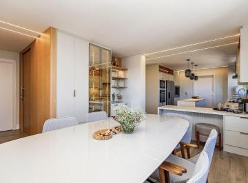 3d28816e34608bbb98f92b00f661ac95ec669316 · Apartamento com 4 dormitórios à venda, 165 m² por R$ 2.860.000,00 - Cabral - Curitiba/PR