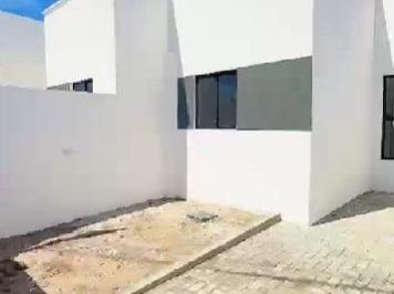 279_02.jpg · Casa com 2 quaros pronto para morar