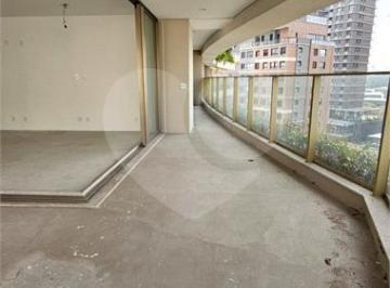 Apartamento · 217m² · 3 Quartos · 3 Vagas · Apartamento com 3 quartos à venda em Moema - SP