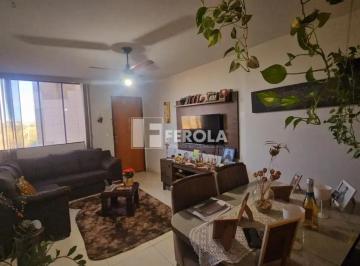 Apartamento de 3 quartos, Brasília · QE 4 - 98224-8049 - 01 SUITE - VAZADO - ARMARIO - COMERCIO - ONIBUS - ESCOLAS - CRECHE -