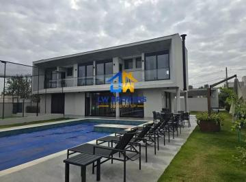 Casa · 497m² · 5 Quartos · 8 Vagas · Casa á venda em Condomínio, 5 suítes, Quadra e Piscina, em Jundiaí SP
