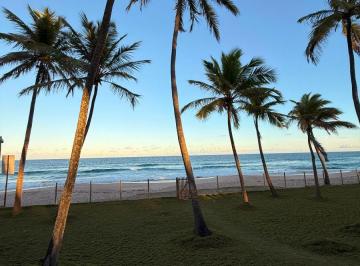 Casa de 6 quartos, Camaçari · Mansão a venda no Condominio Busca Vida com 6 suites frente mar piscina e area gourmet