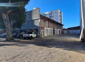 867168c7ff5a0ffb2a97a63ae1ae65d259811225 · Galpão Comercial à venda no bairro Estreito, em Florianópolis.