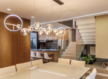 Casa · 229m² · 4 Quartos · CASA EM CONDOMÍNIO FECHADO NO AHÚ 4 SUÍTES E JACUZZI - VENDA