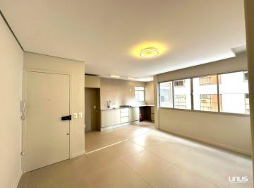 Apartamento · 60m² · 2 Quartos · 1 Vaga · Apartamento à venda no Centro, Florianópolis.