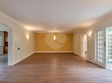 Imagem Principal · Casa à venda com 4 quartos, sendo 2 suítes, em Jardim Luzitânia, São Paulo