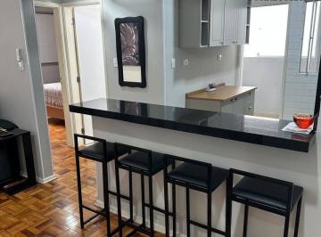 Apartamento · 60m² · 1 Quarto · 1 Vaga · Apartamento impecável de frente para a Praia do Gonzaguinha – São Vicente