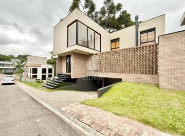 Casa · 286m² · 3 Quartos · 5 Vagas · Residência contemporânea de alto padrão em condomí