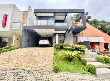 Casa · 270m² · 4 Quartos · 2 Vagas · Casa em Condomínio Clube com Mais de 10.000m² de L