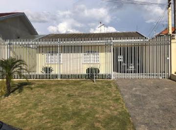 Casa de 3 quartos, Curitiba · Casa ampla; privativa; quintal; churrasqueira; próximo a academia e escolas, no Boqueirão, Curitiba