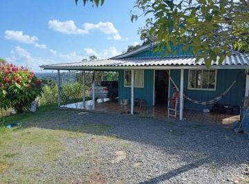 Rural de 2 quartos, Atibaia · Chácara de 150 m² com 2 quartos à venda