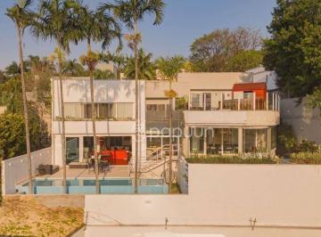 fd94ec29833f34977e74d4bc96260fc0.jpg · Casa com 4 dormitórios à venda, 637 m² São Paulo