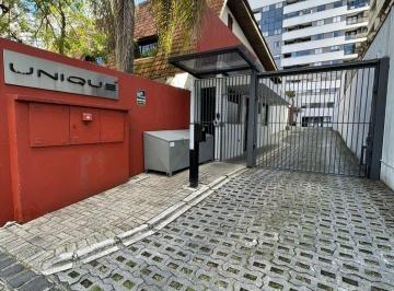 Apartamento · 41m² · 1 Quarto · 1 Vaga · Apartamento 1 quarto completo com vaga no centro.