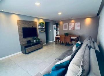 Apartamento de 3 quartos, Brasília · QI 07 - Guará 1 | 100m² | 3 Quartos, 1 suíte | DCE | 2 Vagas de garagem | Amplo e confortável