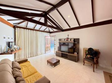 Casa de 4 quartos, Águas Claras · Casa térrea de 4 quartos c/ 3 suítes, condomínio, lote 680 m², Conj. 5, Arniqueira