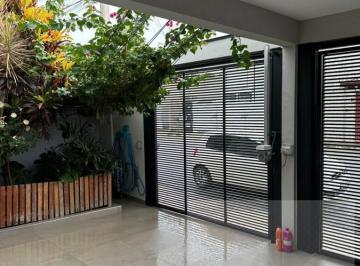 202606252052016121.jpeg · Sobrado para Venda em Caçapava, Residencial Esperança, 3 dormitórios, 3 suítes, 5 banheiros, 3 vagas