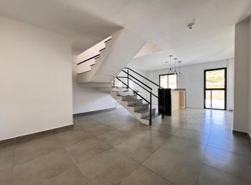 Casa · 140m² · 3 Quartos · 2 Vagas · Casa 3 quartos - Santa Cruz