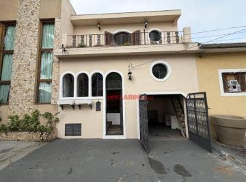 Casa · 180m² · 3 Quartos · 3 Vagas · Casa de Vila à Venda Próxima ao Parque da Aclimação | 2 Suítes e Quintal