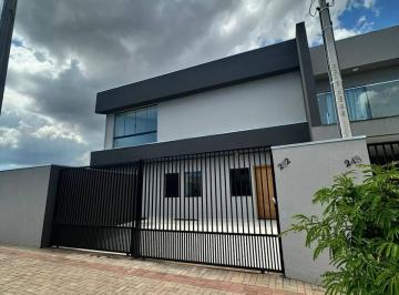 Casa · 200m² · 2 Quartos · 2 Vagas · Casa para alugar em Londrina, Colúmbia, com 2 suítes, com 200 m²