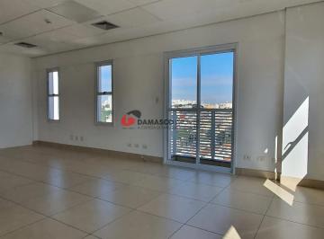 Comercial · 38m² · 1 Vaga · Sala Comercial em Barcelona