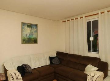 Casa · 200m² · 3 Quartos · 2 Vagas · Sobrado com 3 quartos à venda, 200 m² por R$ 430.000 - Vila Carmosina - São Paulo/SP