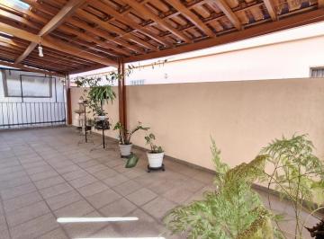IMG_20260806_060107_000.jpeg · Deslumbrante sobrado para venda em Parada Inglesa com 6 quartos, sendo 2 suítes, 150m² - marryolivei