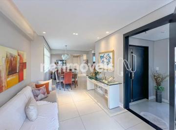 Sala · Apartamento de 4 quartos no Cidade Jardim