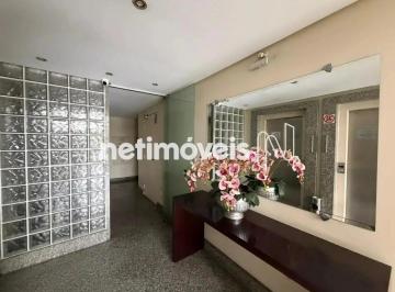 Hall ângulo 3 · Excelente Apartamento no Coração de Jesus.