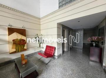 Apartamento · 130m² · 2 Quartos · 1 Vaga · Excelente Apartamento no Coração de Jesus.