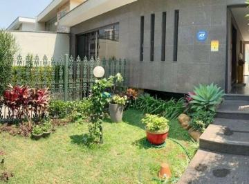 Casa · 340m² · 4 Quartos · 5 Vagas · Sobrado reformado, 4 Dormitórios, Bosque da Saúde