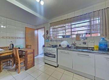 Casa · 67m² · 2 Quartos · 1 Vaga · Sobrado a venda na Vila Guarani, de 2 dormitórios e garagem.