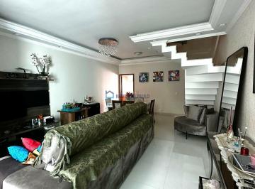 Casa · 300m² · 4 Quartos · 2 Vagas · Sobrado com 4 dormitórios com ar condicionado, 2 vagas de garagem.