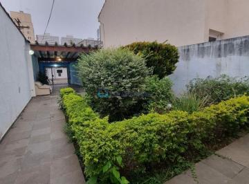 Casa · 133m² · 3 Quartos · 3 Vagas · Casa térrea para reforma 350 metros do metrô Saúde com ótimo quintal.