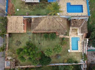 Casa · 151m² · 2 Quartos · CHÁCARA EM CONDOMÍNIO FECHADO