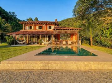 Casa · 450m² · 5 Quartos · 8 Vagas · Mansão Pé na Areia no Retiro: 5 Suítes, Píer Privativo e Vaga para Embarcação de até 60 Pés