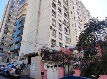 Apartamento · 73m² · 2 Quartos · 1 Vaga · Excelente apartamento de 2 quartos com garagem no Centro de Florianopolis